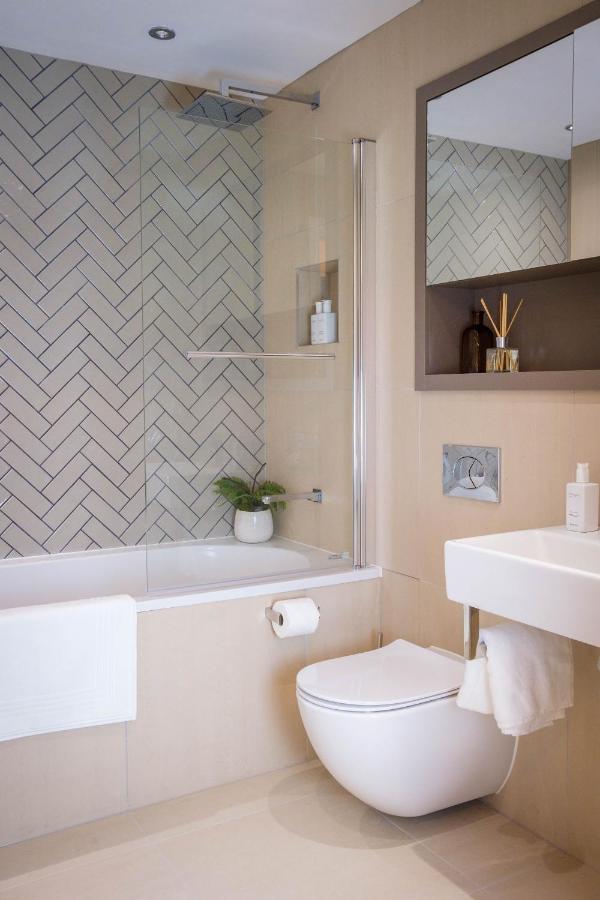 Apartment 21 Hudson Quarter Luxury Apartments-Free Parking 1 Car 约克 外观 照片